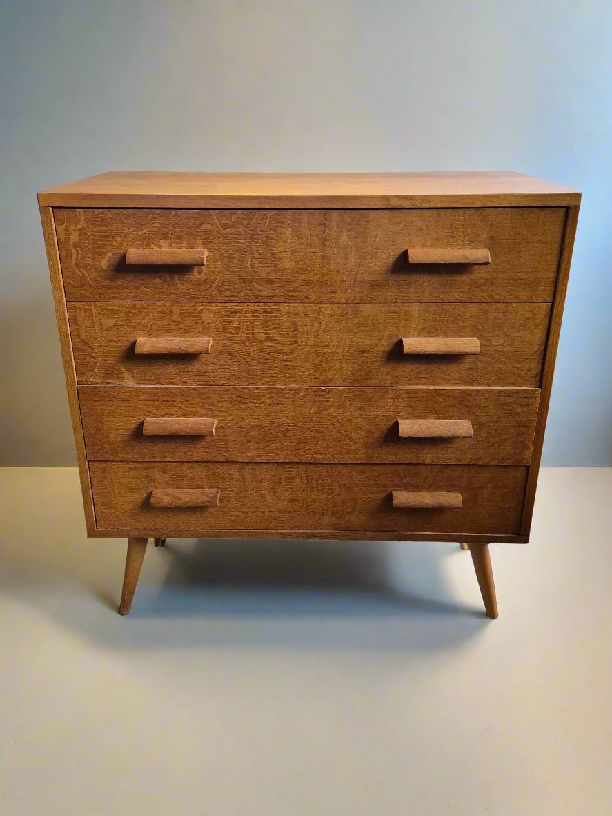 'Schëfflenger' - 4 Door Chest of Drawers