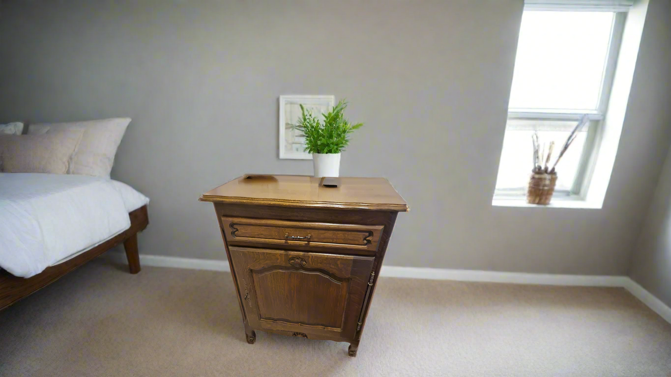 'Bavigne' - Solid Wood Hall Table